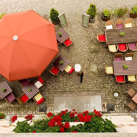Hotel Laurentius ไวเคอร์ไซม์ ภายนอก รูปภาพ