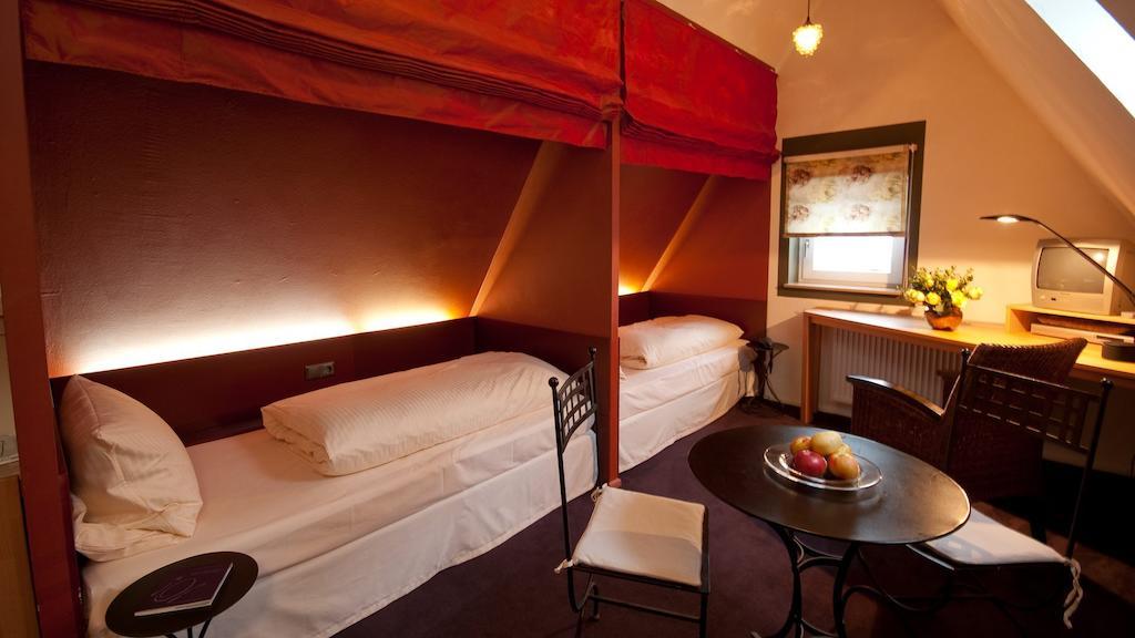 Hotel Laurentius ไวเคอร์ไซม์ ภายนอก รูปภาพ